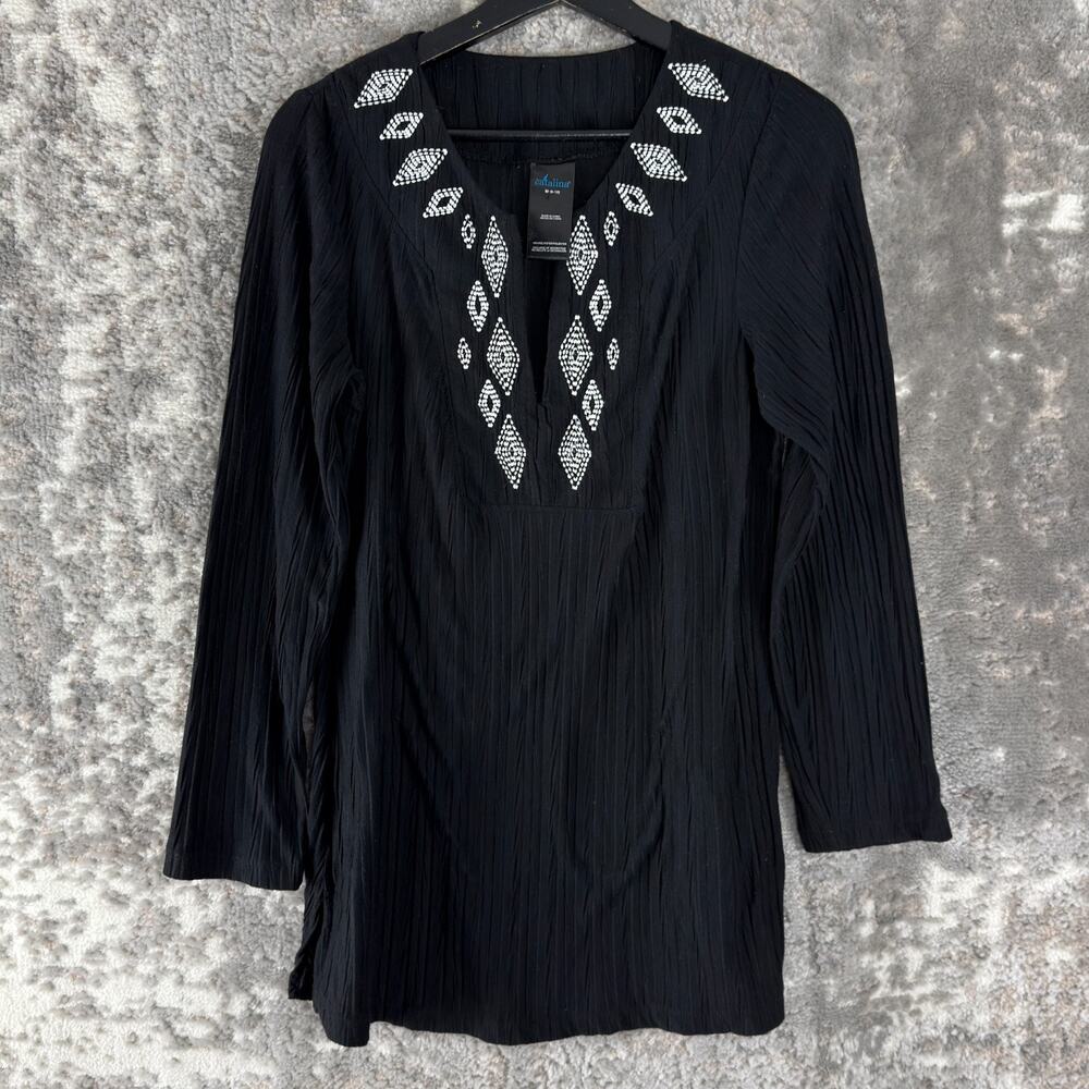 Catalina Size M Geometric‎ V Neck Textured Top Black Long Sleeve Pullover